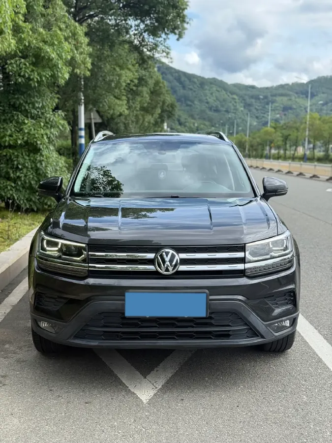 2020 Volkswagen Tharu 1.4T 150HP L4 7DCT,autocango,china used car exporter,china ev exporter,chinese used car exporter,chinese used ev exporter