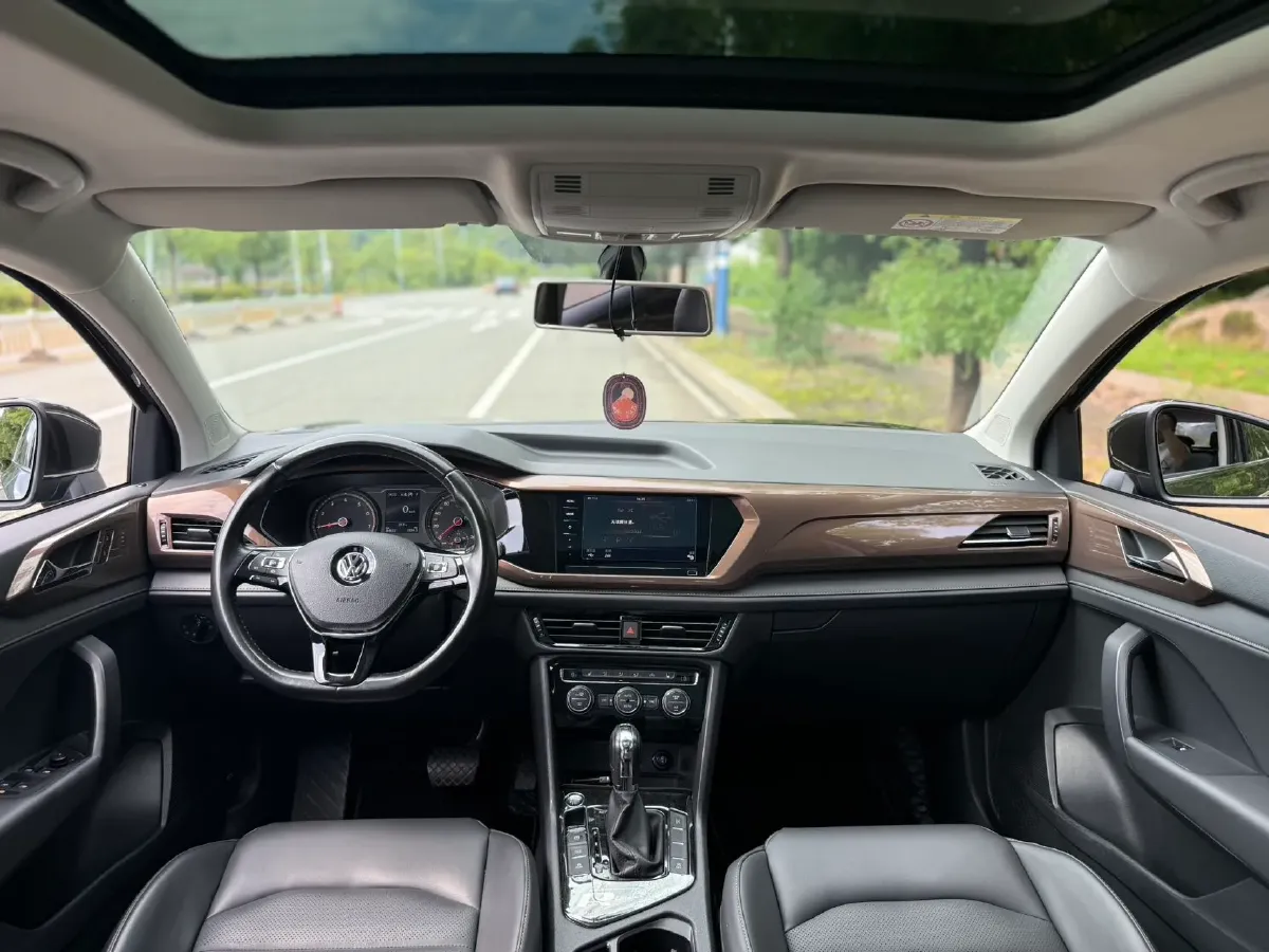 2020 Volkswagen Tharu 1.4T 150HP L4 7DCT,autocango,china used car exporter,china ev exporter,chinese used car exporter,chinese used ev exporter