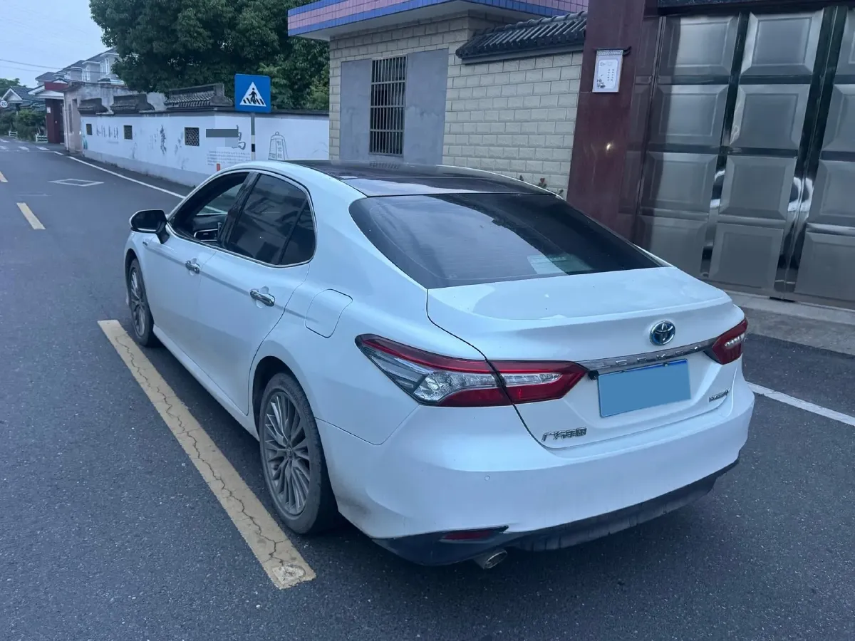 2019 Toyota Camry 2.5L 178HP L4 E-CVT Hybrid,autocango,china used car exporter,china ev exporter,chinese used car exporter,chinese used ev exporter