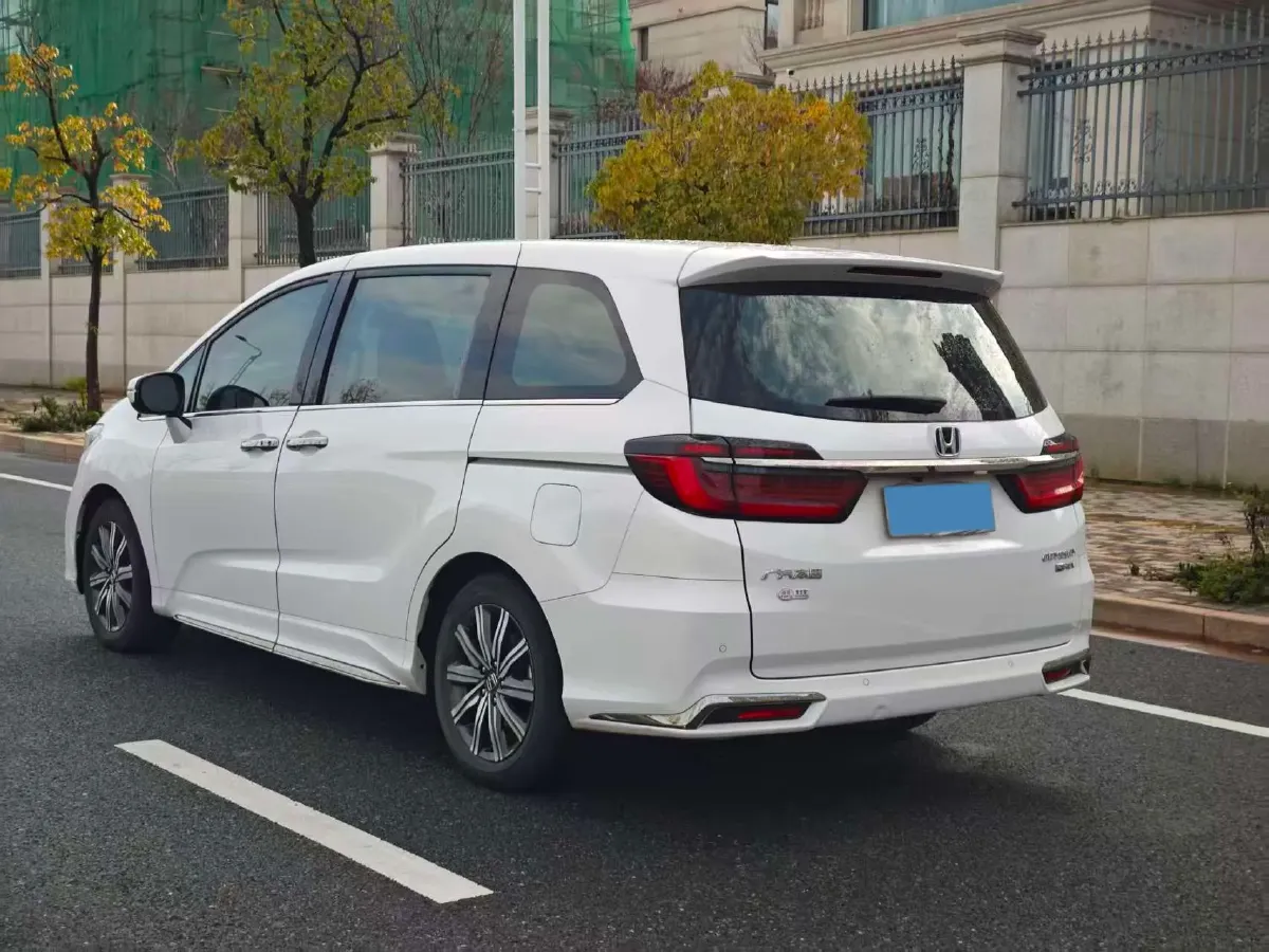 2024 Honda Odyssey 2.0L 146HP L4 E-CVT Hybrid,autocango,china used car exporter,china ev exporter,chinese used car exporter,chinese used ev exporter
