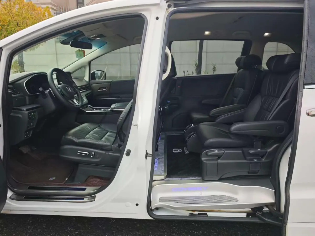 2024 Honda Odyssey 2.0L 146HP L4 E-CVT Hybrid,autocango,china used car exporter,china ev exporter,chinese used car exporter,chinese used ev exporter