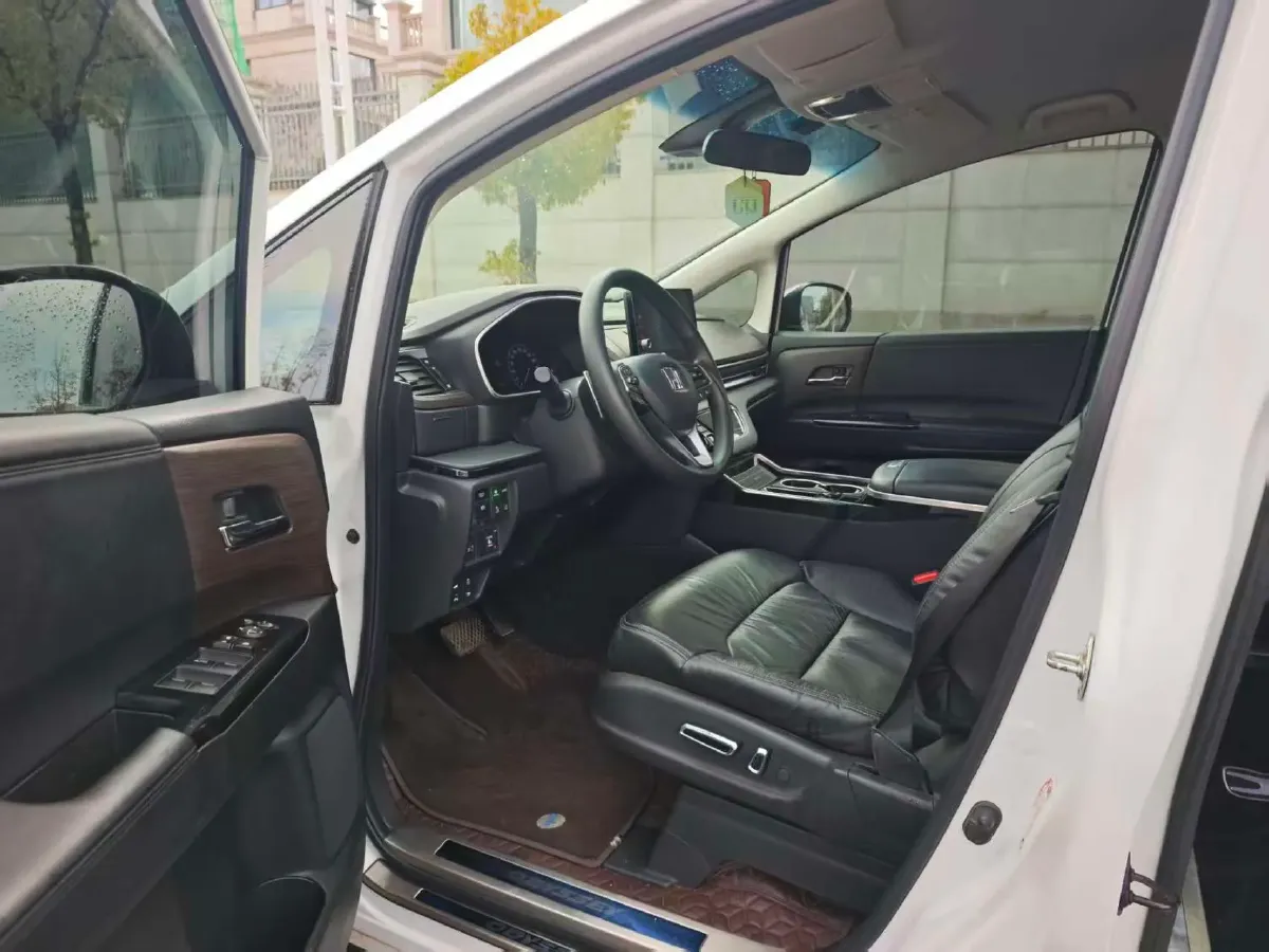 2024 Honda Odyssey 2.0L 146HP L4 E-CVT Hybrid,autocango,china used car exporter,china ev exporter,chinese used car exporter,chinese used ev exporter