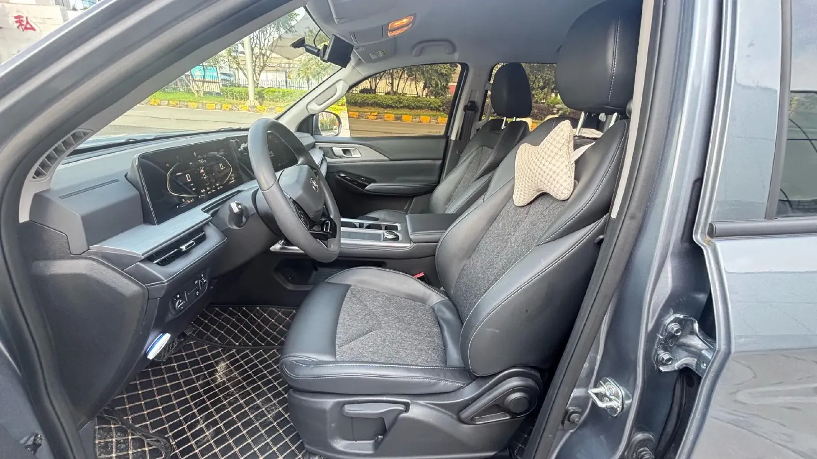 2024 ChangAn Kaicene RuiXing EM60 BEV 41.86KWH,autocango,china used car exporter,china ev exporter,chinese used car exporter,chinese used ev exporter