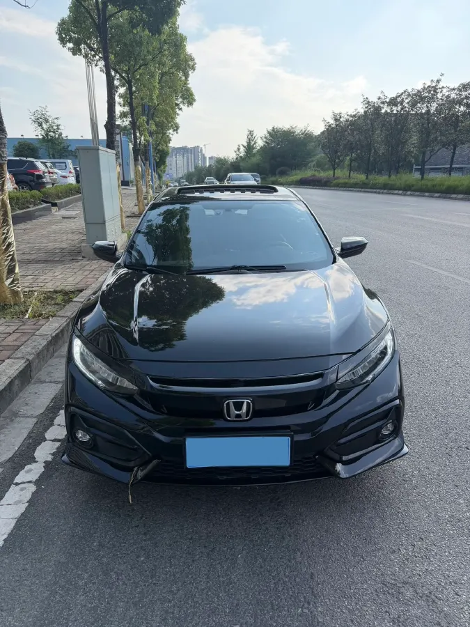 2021 Honda Civic 1.5T 177HP L4 CVT,autocango,china used car exporter,china ev exporter,chinese used car exporter,chinese used ev exporter