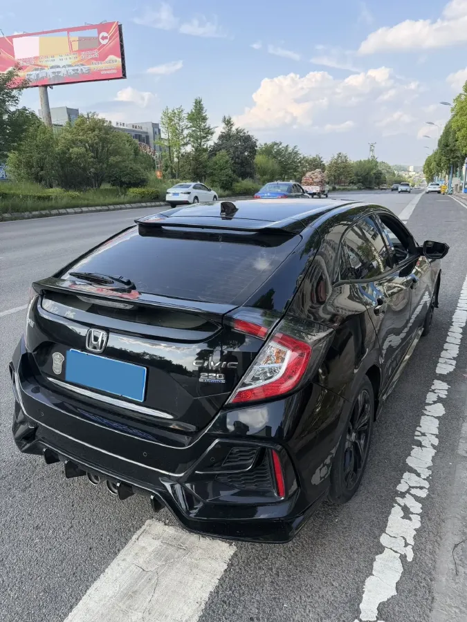 2021 Honda Civic 1.5T 177HP L4 CVT,autocango,china used car exporter,china ev exporter,chinese used car exporter,chinese used ev exporter
