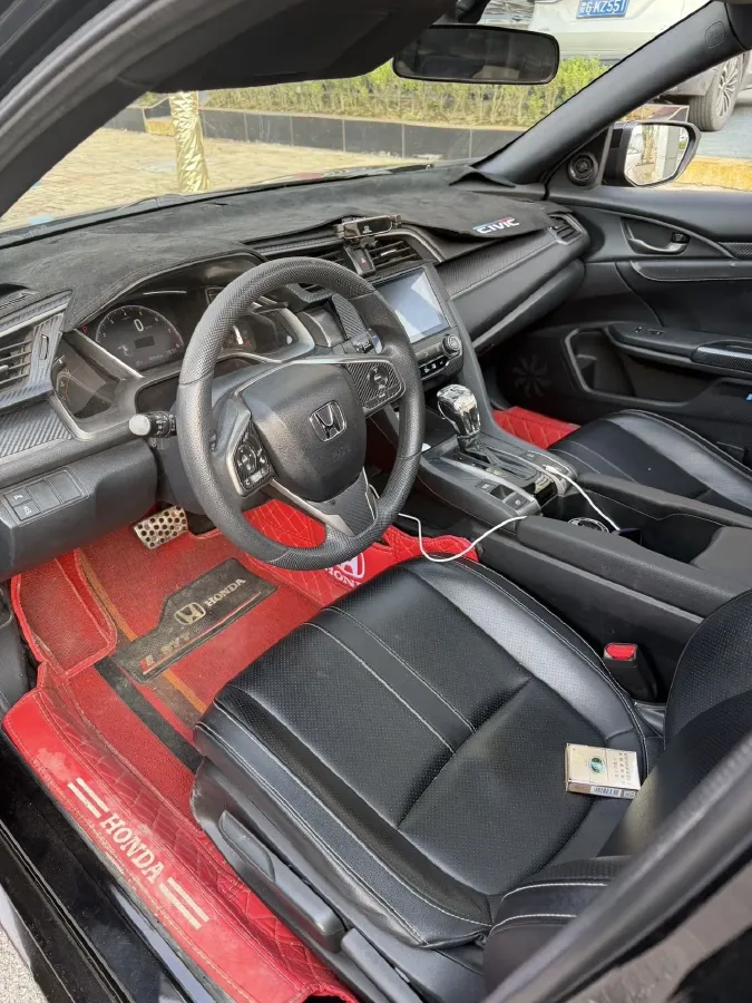 2021 Honda Civic 1.5T 177HP L4 CVT,autocango,china used car exporter,china ev exporter,chinese used car exporter,chinese used ev exporter