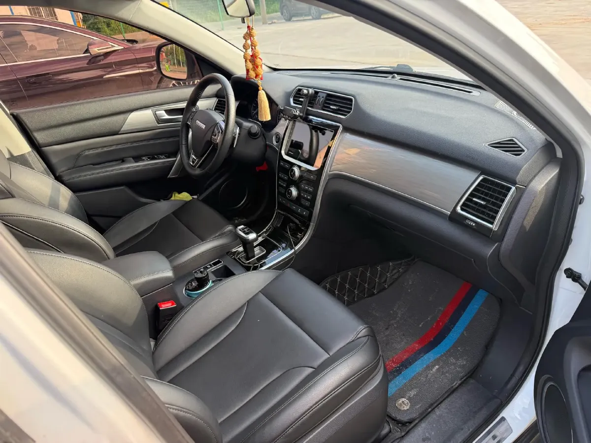 2018 Haval H2 1.5T 150HP L4 7DCT,autocango,china used car exporter,china ev exporter,chinese used car exporter,chinese used ev exporter
