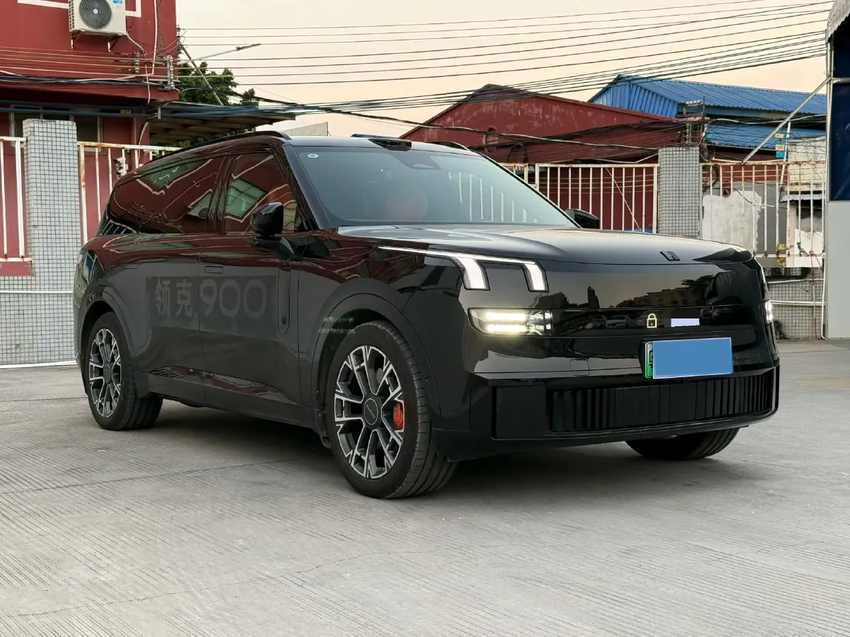 2025 LYNK&CO 900 1.5T 190HP L4 3DHT PHEV 43.3KWH,autocango,china used car exporter,china ev exporter,chinese used car exporter,chinese used ev exporter