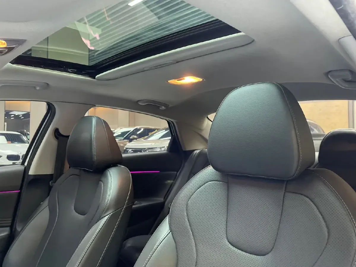 2021 Hyundai Elantra 1.5L 115HP L4 CVT,autocango,china used car exporter,china ev exporter,chinese used car exporter,chinese used ev exporter