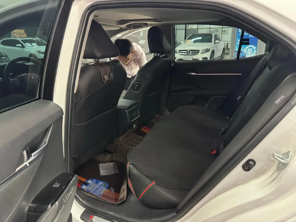 2023 Toyota Camry 2.0L 177HP L4 CVT,autocango,china used car exporter,china ev exporter,chinese used car exporter,chinese used ev exporter