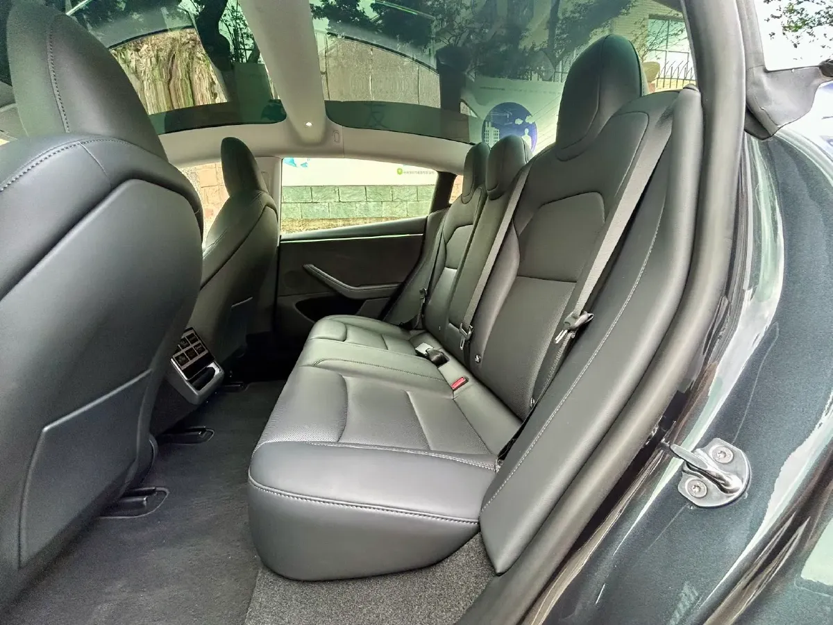 2023 Buick EnvisionPlus 2.0T 237HP L4 9AT,autocango,china used car exporter,china ev exporter,chinese used car exporter,chinese used ev exporter