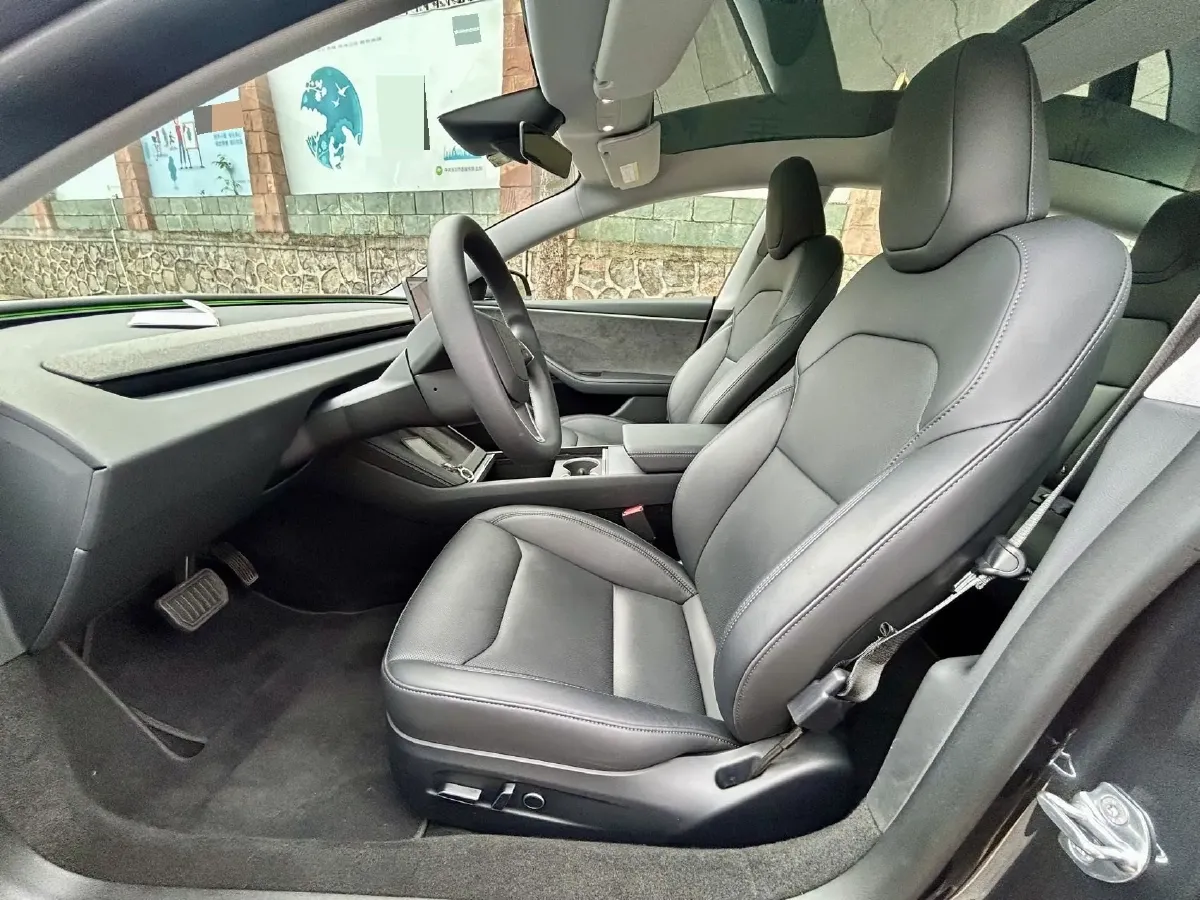 2023 Buick EnvisionPlus 2.0T 237HP L4 9AT,autocango,china used car exporter,china ev exporter,chinese used car exporter,chinese used ev exporter