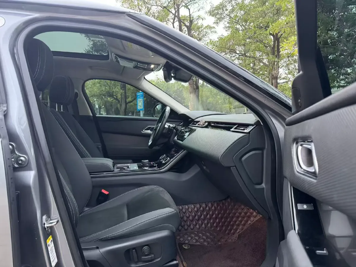 2020 Land Rover Range Rover Velar 2.0T 250HP L4 8AT,autocango,china used car exporter,china ev exporter,chinese used car exporter,chinese used ev exporter