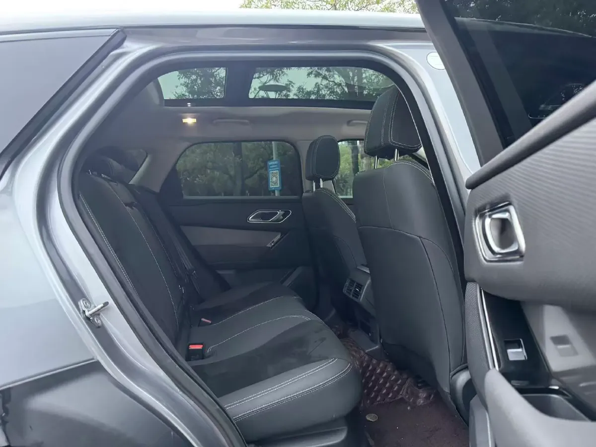 2020 Land Rover Range Rover Velar 2.0T 250HP L4 8AT,autocango,china used car exporter,china ev exporter,chinese used car exporter,chinese used ev exporter