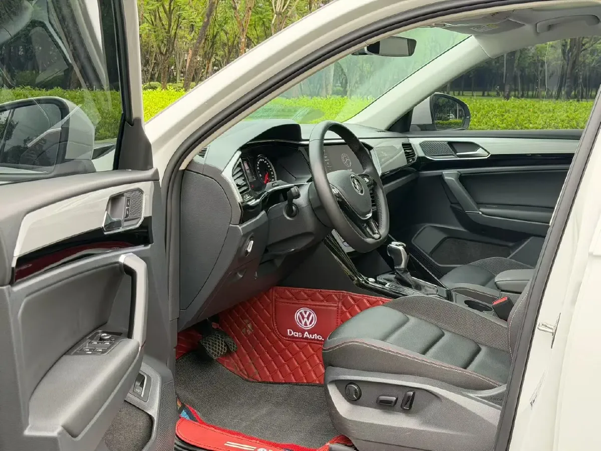 2021 Volkswagen Tayron 2.0T 186HP L4 7DCT,autocango,china used car exporter,china ev exporter,chinese used car exporter,chinese used ev exporter