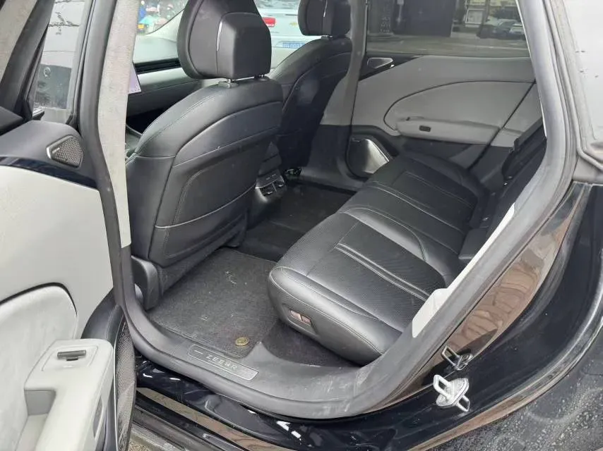 2024 Zeekr 007 BEV 75KWH,autocango,china used car exporter,china ev exporter,chinese used car exporter,chinese used ev exporter