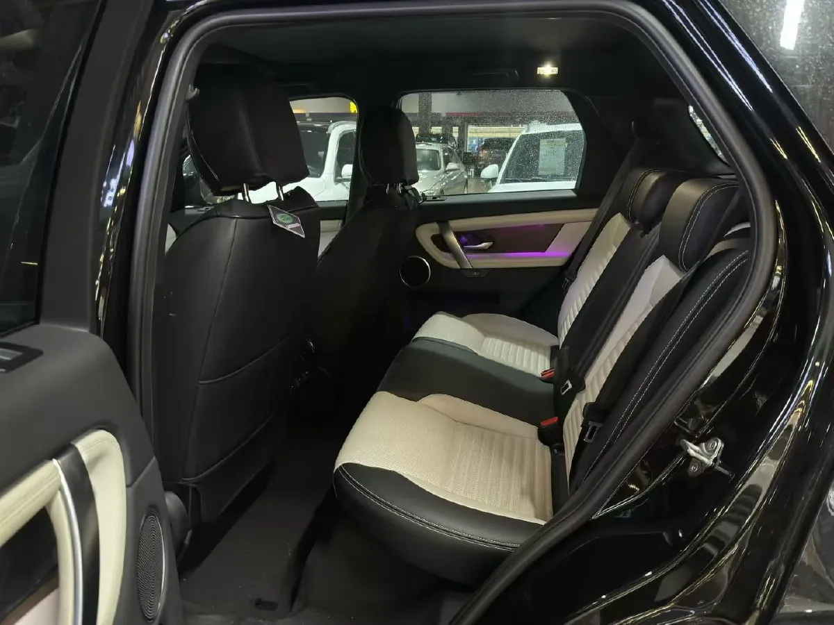 2023 Land Rover Discovery Sport 2.0T 249HP L4 9AT,autocango,china used car exporter,china ev exporter,chinese used car exporter,chinese used ev exporter