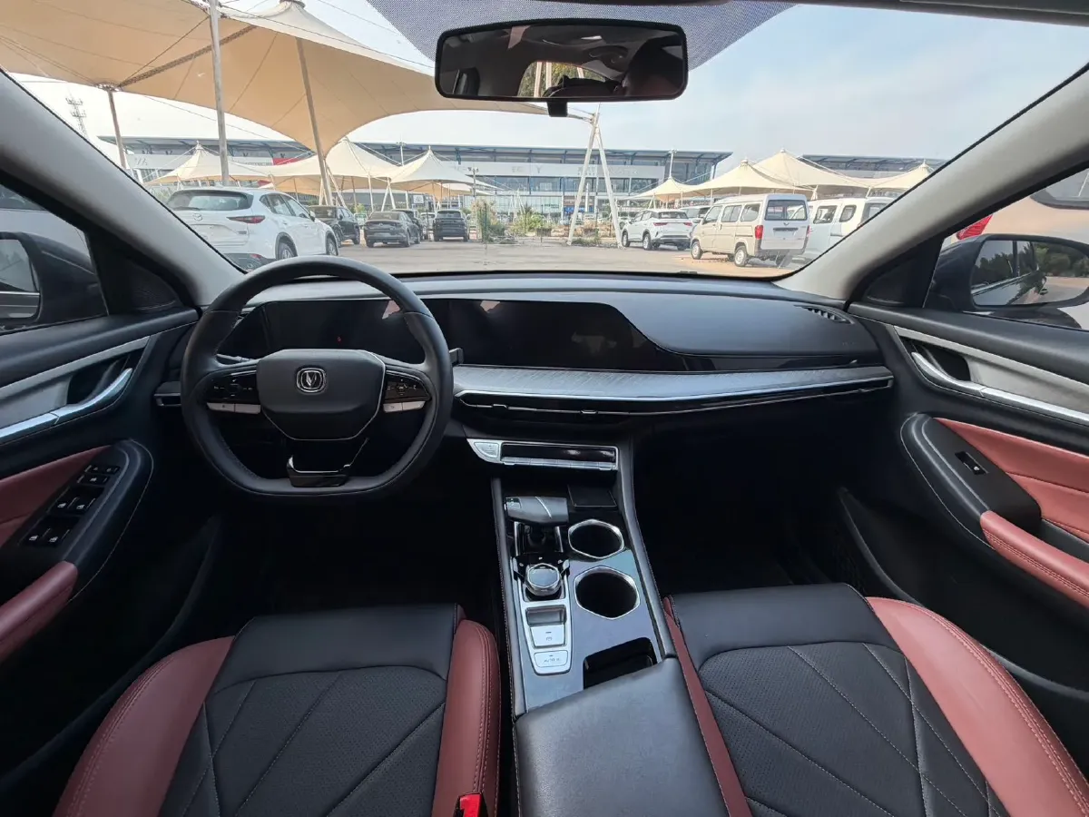 2023 ChangAn Eado 1.4T 160HP L4 7DCT,autocango,china used car exporter,china ev exporter,chinese used car exporter,chinese used ev exporter