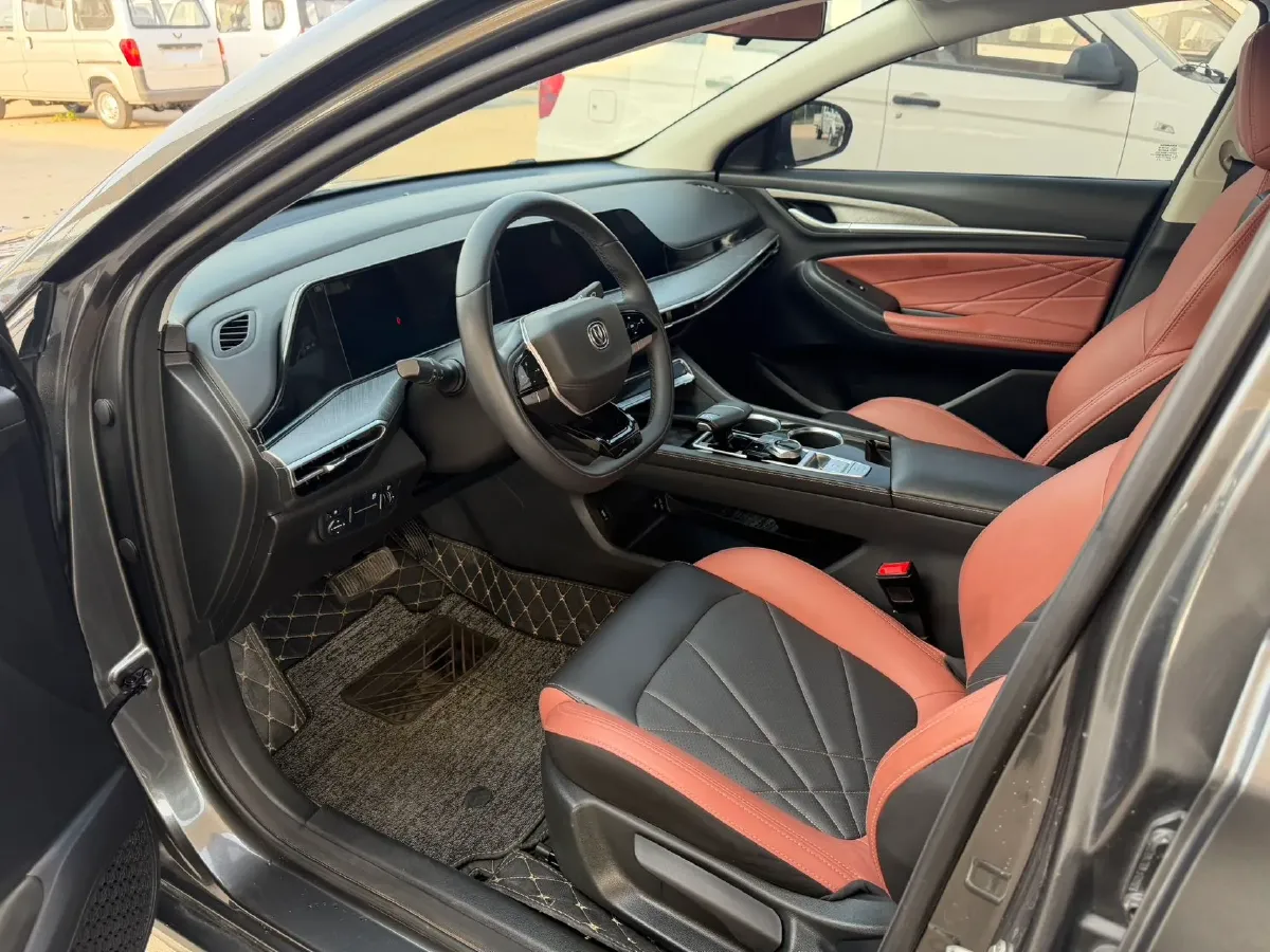 2023 ChangAn Eado 1.4T 160HP L4 7DCT,autocango,china used car exporter,china ev exporter,chinese used car exporter,chinese used ev exporter