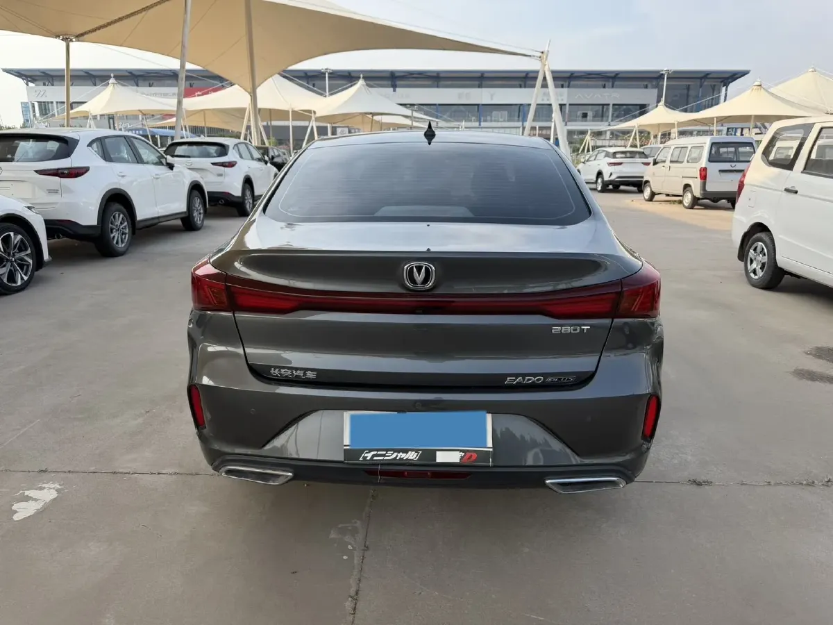 2023 ChangAn Eado 1.4T 160HP L4 7DCT,autocango,china used car exporter,china ev exporter,chinese used car exporter,chinese used ev exporter