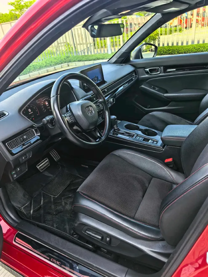2022 Honda Civic 1.5T 182HP L4 CVT,autocango,china used car exporter,china ev exporter,chinese used car exporter,chinese used ev exporter