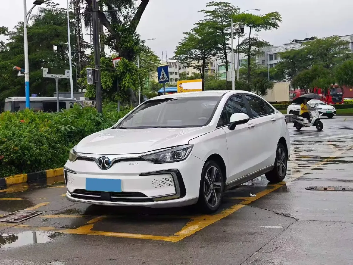 2018 BeiJing Auto EU5 BEV 53.66KWH,autocango,china used car exporter,china ev exporter,chinese used car exporter,chinese used ev exporter