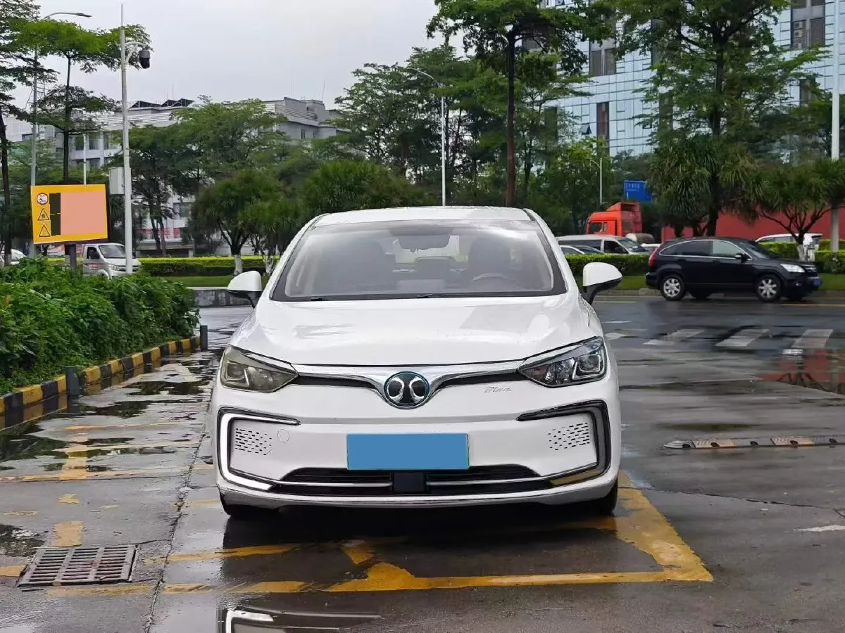2018 BeiJing Auto EU5 BEV 53.66KWH,autocango,china used car exporter,china ev exporter,chinese used car exporter,chinese used ev exporter