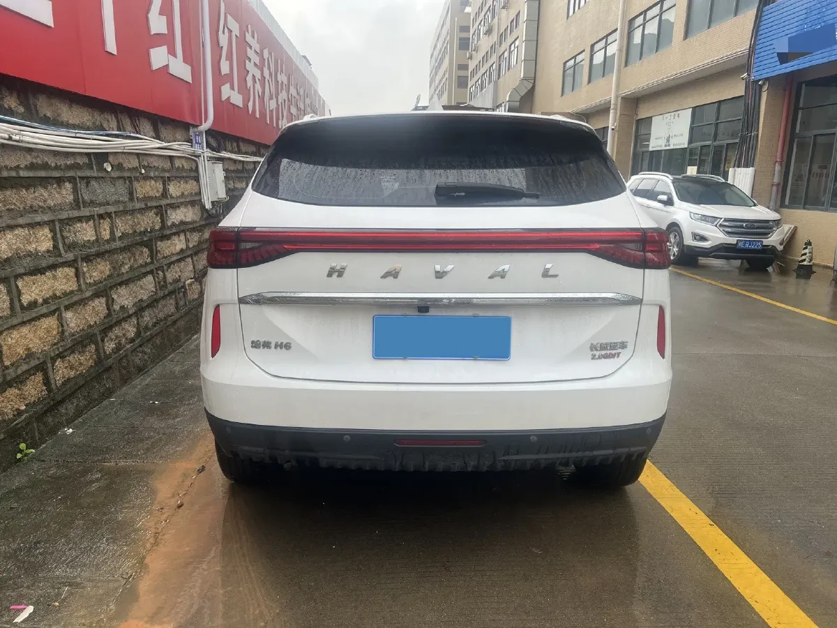 2021 Haval H6 1.5T 169HP L4 7DCT,autocango,china used car exporter,china ev exporter,chinese used car exporter,chinese used ev exporter