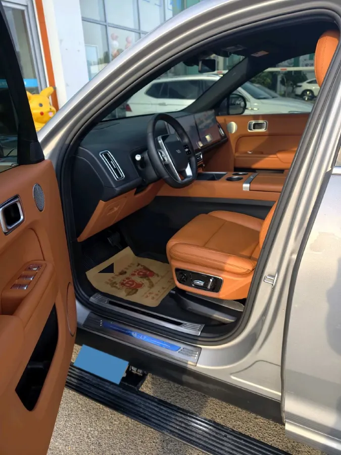2023 Li L7 Range Extended 154HP REEV 40.9KWH,autocango,china used car exporter,china ev exporter,chinese used car exporter,chinese used ev exporter