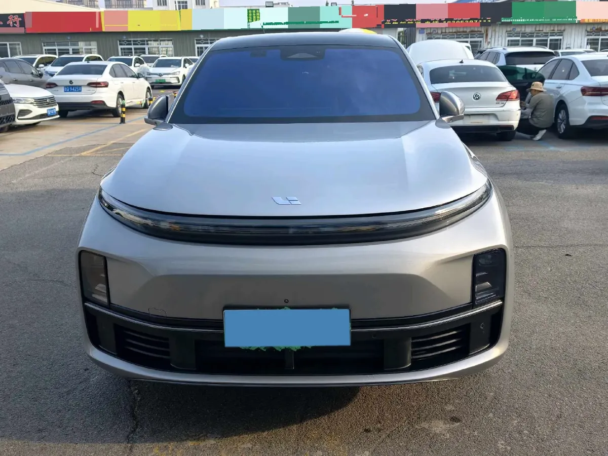 2023 Li L7 Range Extended 154HP REEV 40.9KWH,autocango,china used car exporter,china ev exporter,chinese used car exporter,chinese used ev exporter