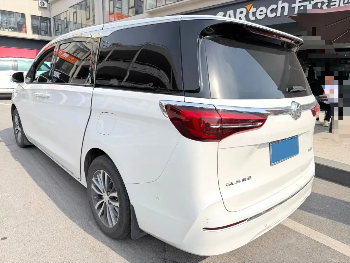 2023 Buick GL8 2.0T 237HP L4 9AT,autocango,china used car exporter,china ev exporter,chinese used car exporter,chinese used ev exporter