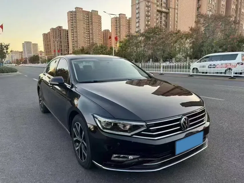 2020 Volkswagen Magotan 1.4T 150HP L4 7DCT,autocango,china used car exporter,china ev exporter,chinese used car exporter,chinese used ev exporter