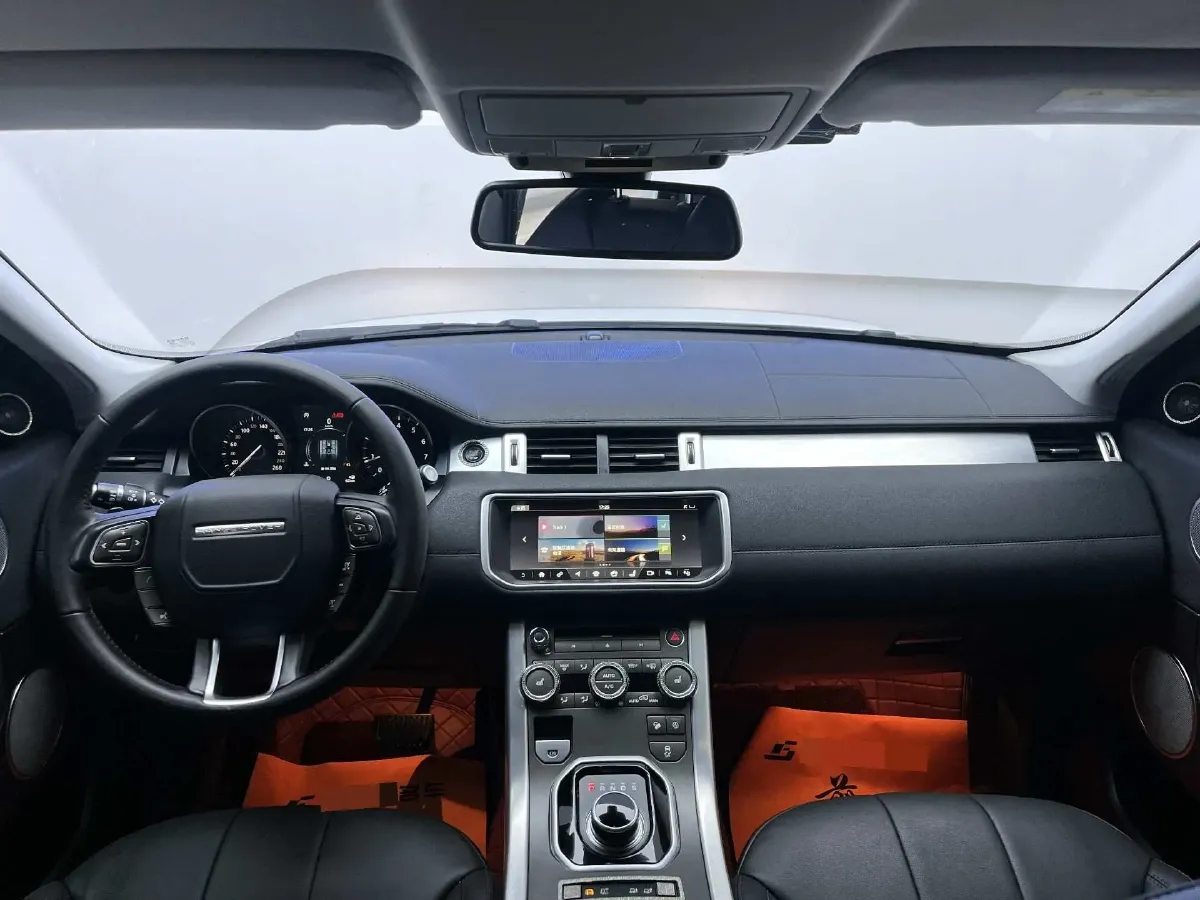 2018 Land Rover Range Rover Evoque 2.0T 241HP L4 9AT,autocango,china used car exporter,china ev exporter,chinese used car exporter,chinese used ev exporter
