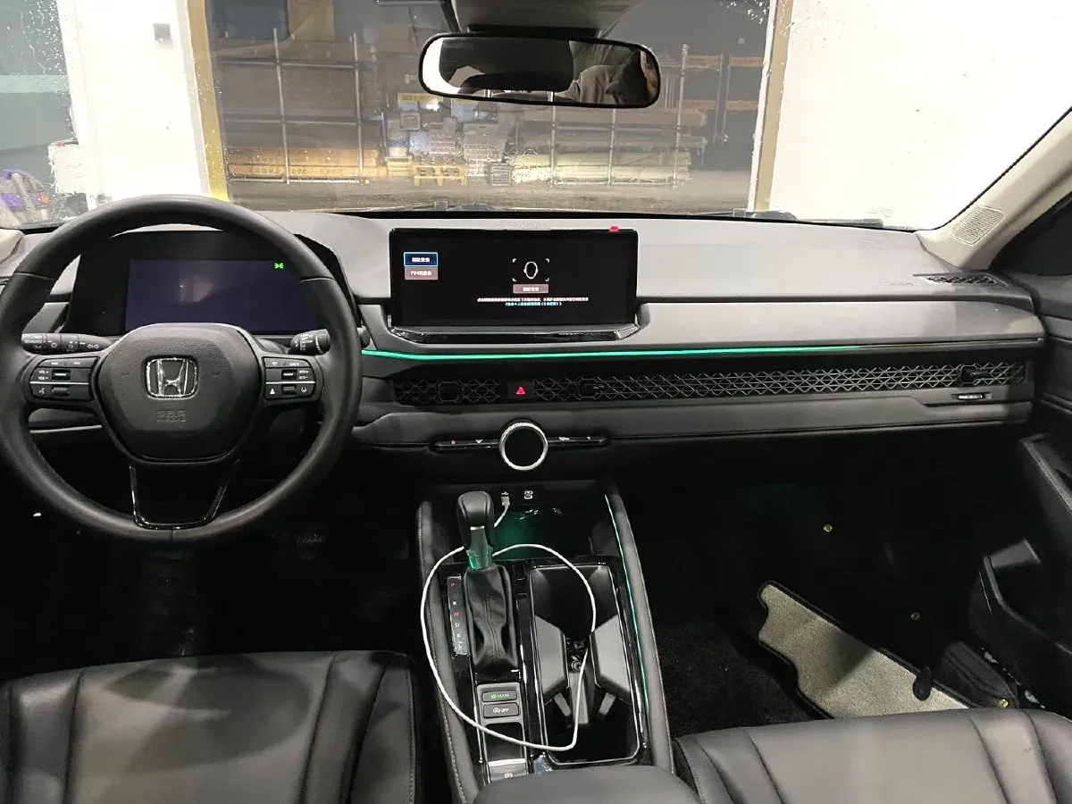 2025 Honda Accord 1.5T 192HP L4 CVT,autocango,china used car exporter,china ev exporter,chinese used car exporter,chinese used ev exporter