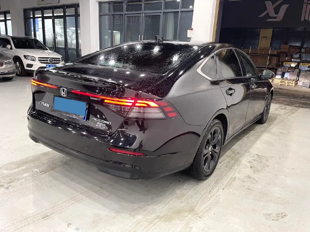 2025 Honda Accord 1.5T 192HP L4 CVT,autocango,china used car exporter,china ev exporter,chinese used car exporter,chinese used ev exporter
