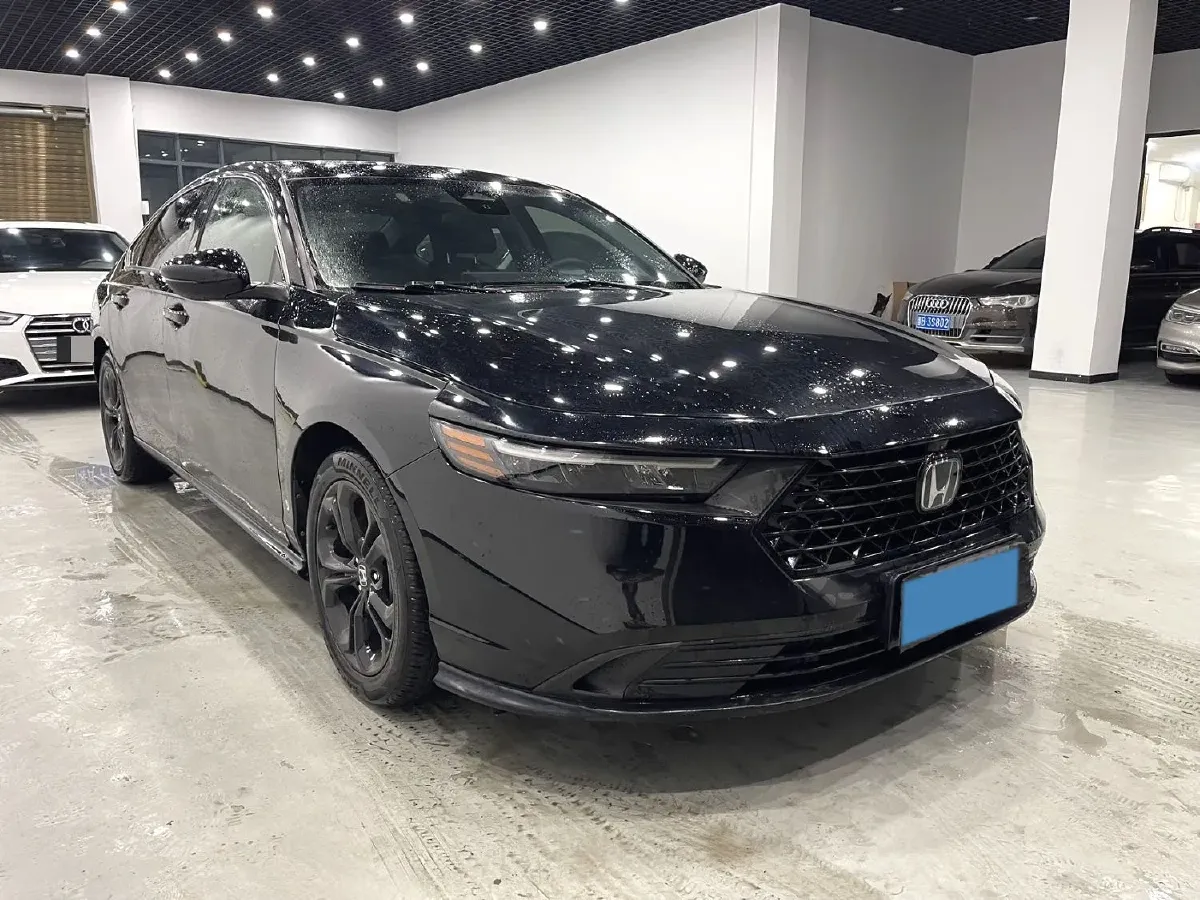 2025 Honda Accord 1.5T 192HP L4 CVT,autocango,china used car exporter,china ev exporter,chinese used car exporter,chinese used ev exporter