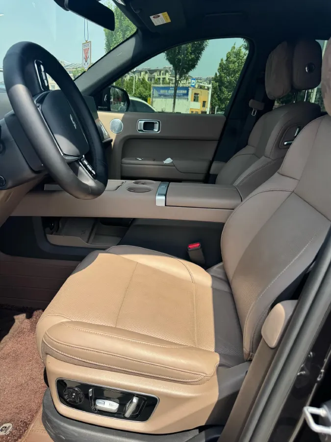 2025 Li L7 Range Extended 154HP REEV,autocango,china used car exporter,china ev exporter,chinese used car exporter,chinese used ev exporter