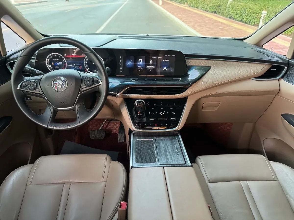 2022 Buick GL8 2.0T 237HP L4 9AT,autocango,china used car exporter,china ev exporter,chinese used car exporter,chinese used ev exporter