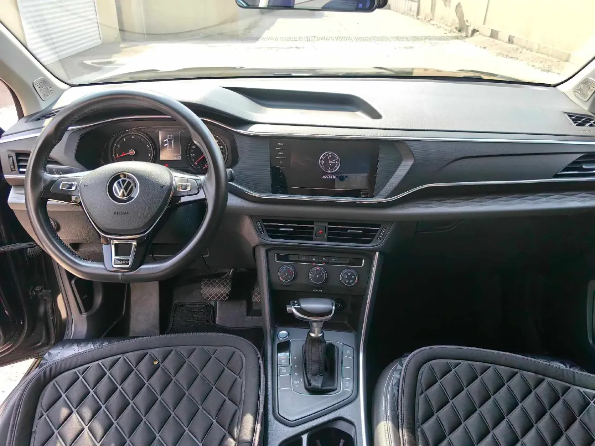 2021 Volkswagen Tharu 1.4T 150HP L4 7DCT,autocango,china used car exporter,china ev exporter,chinese used car exporter,chinese used ev exporter