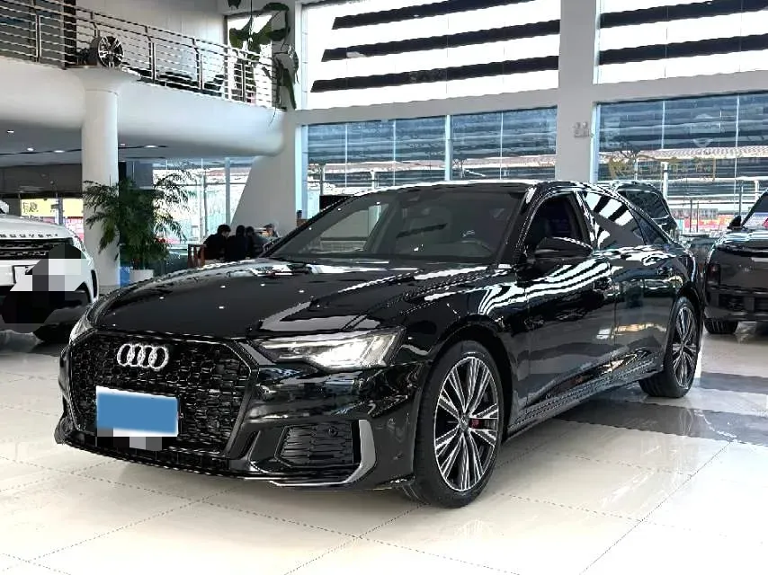 2020 Audi A6L 2.0T 224HP L4 7DCT,autocango,china used car exporter,china ev exporter,chinese used car exporter,chinese used ev exporter