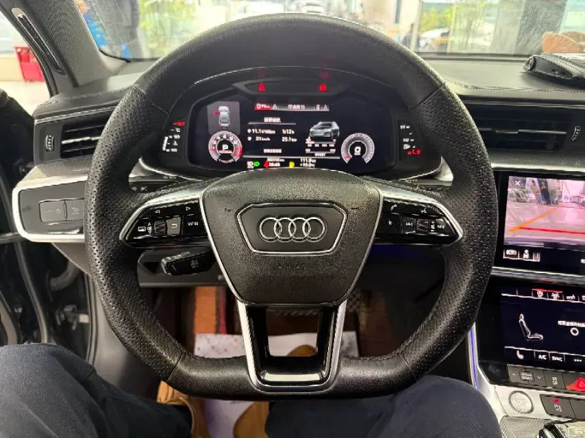 2020 Audi A6L 2.0T 224HP L4 7DCT,autocango,china used car exporter,china ev exporter,chinese used car exporter,chinese used ev exporter