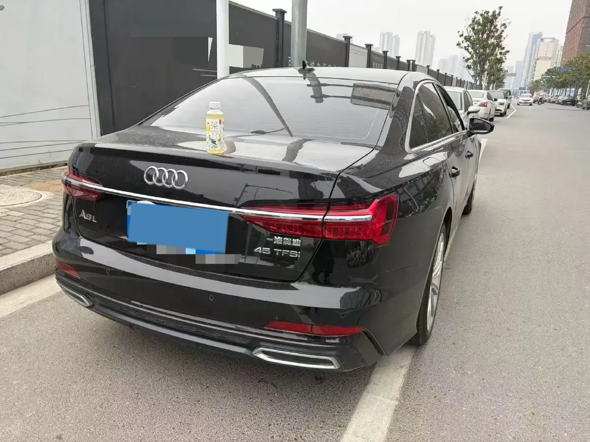 2022 Audi A6L 2.0T 224HP L4 7DCT,autocango,china used car exporter,china ev exporter,chinese used car exporter,chinese used ev exporter