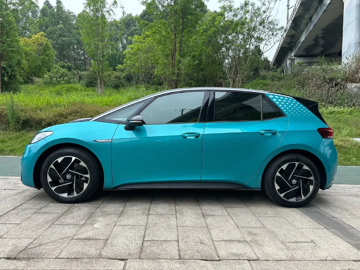 2022 Volkswagen ID.3 BEV 57.3KWH,autocango,china used car exporter,china ev exporter,chinese used car exporter,chinese used ev exporter