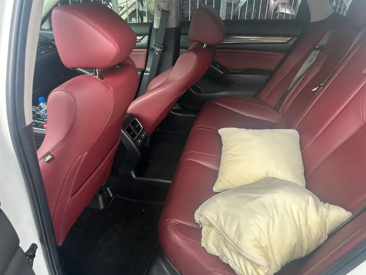 2022 Honda Accord 2.0L 146HP L4 E-CVT Hybrid,autocango,china used car exporter,china ev exporter,chinese used car exporter,chinese used ev exporter