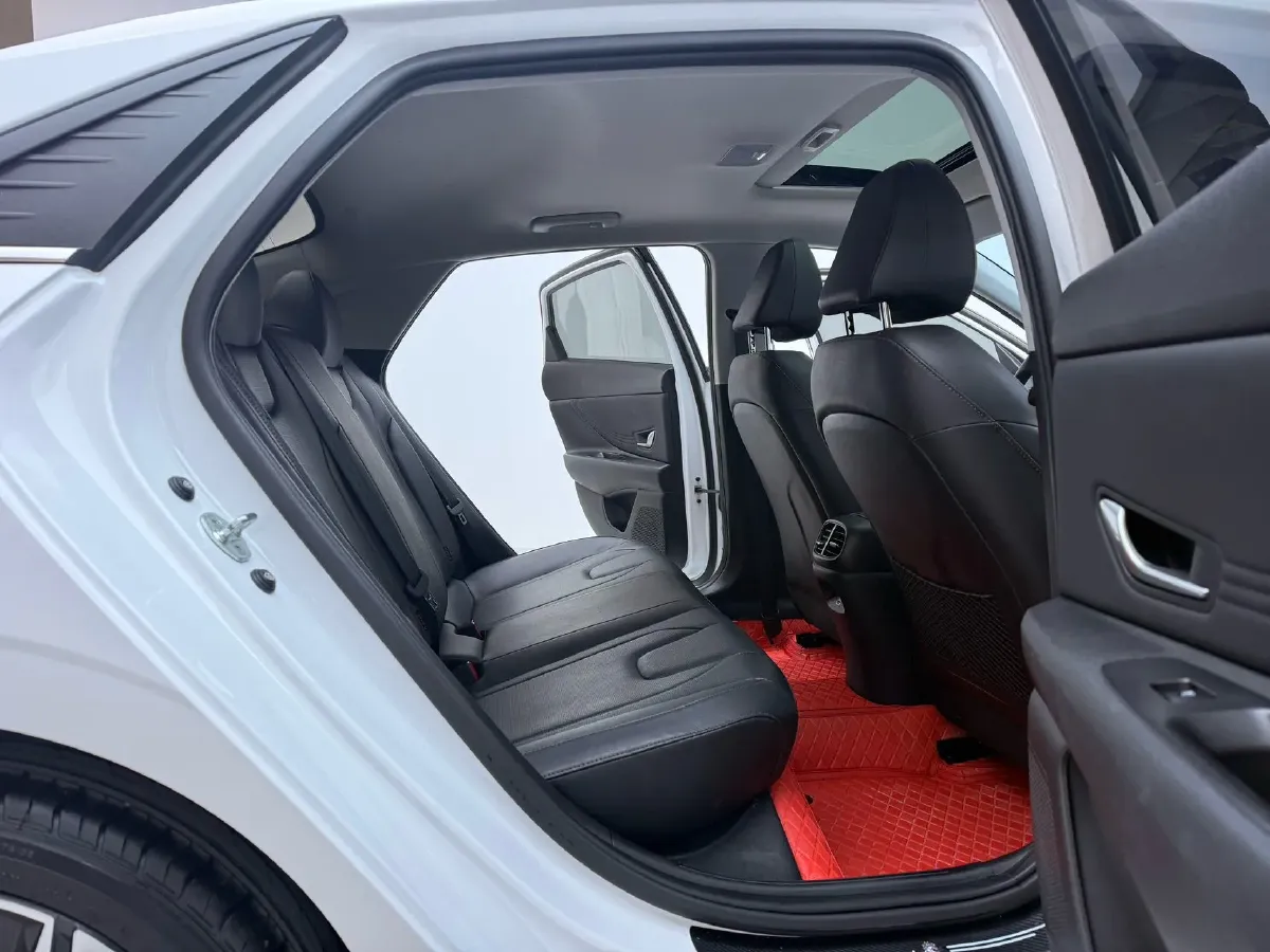 2022 Hyundai Elantra 1.5L 115HP L4 CVT,autocango,china used car exporter,china ev exporter,chinese used car exporter,chinese used ev exporter