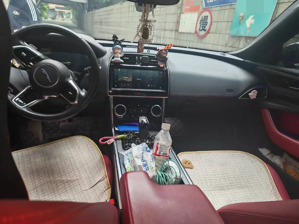 2021 Jaguar XEL 2.0T 250HP L4 8AT,autocango,china used car exporter,china ev exporter,chinese used car exporter,chinese used ev exporter