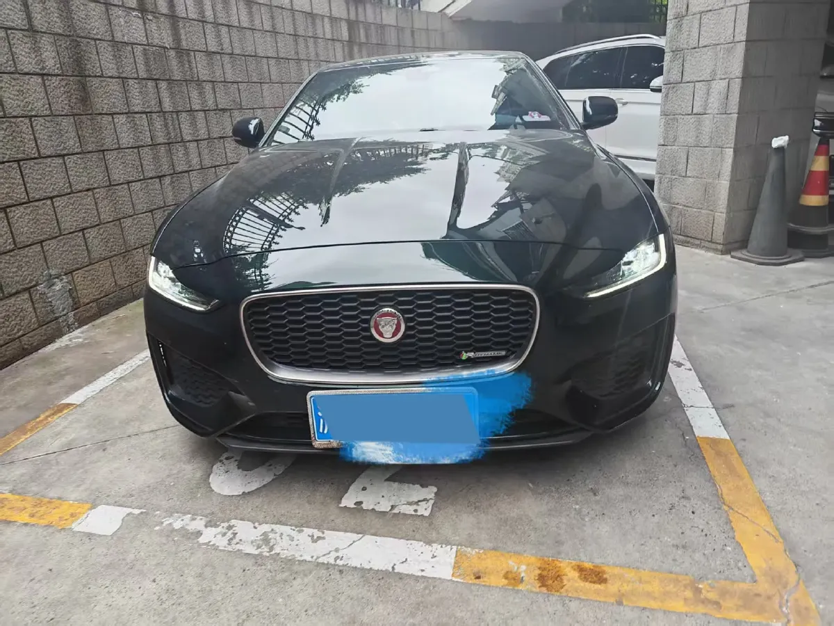 2021 Jaguar XEL 2.0T 250HP L4 8AT,autocango,china used car exporter,china ev exporter,chinese used car exporter,chinese used ev exporter