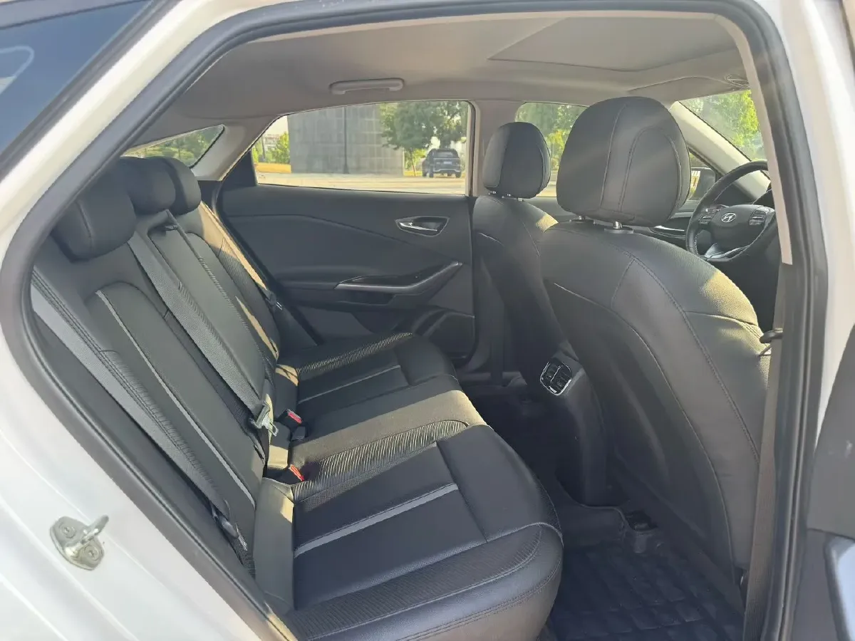 2019 Hyundai La Festa 1.6T 204HP L4 7DCT,autocango,china used car exporter,china ev exporter,chinese used car exporter,chinese used ev exporter