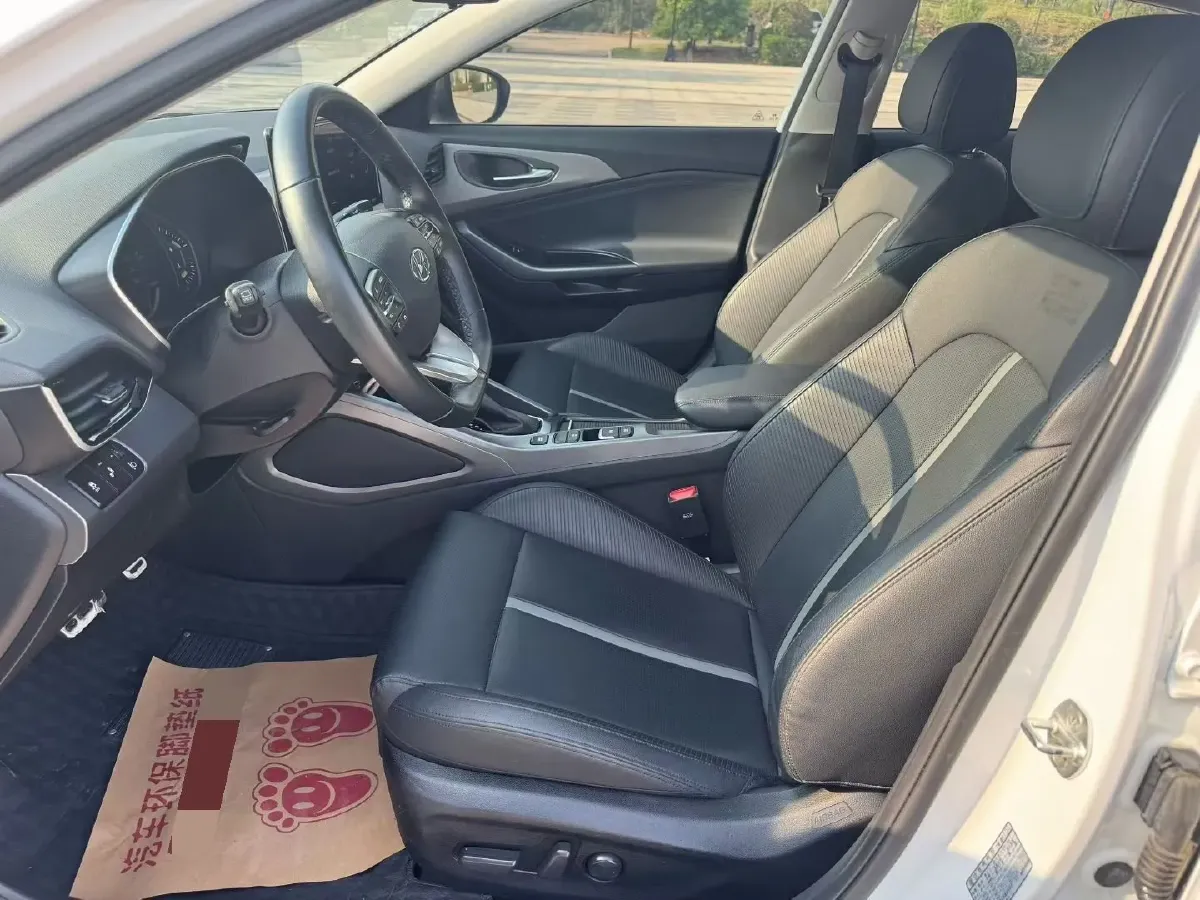2019 Hyundai La Festa 1.6T 204HP L4 7DCT,autocango,china used car exporter,china ev exporter,chinese used car exporter,chinese used ev exporter