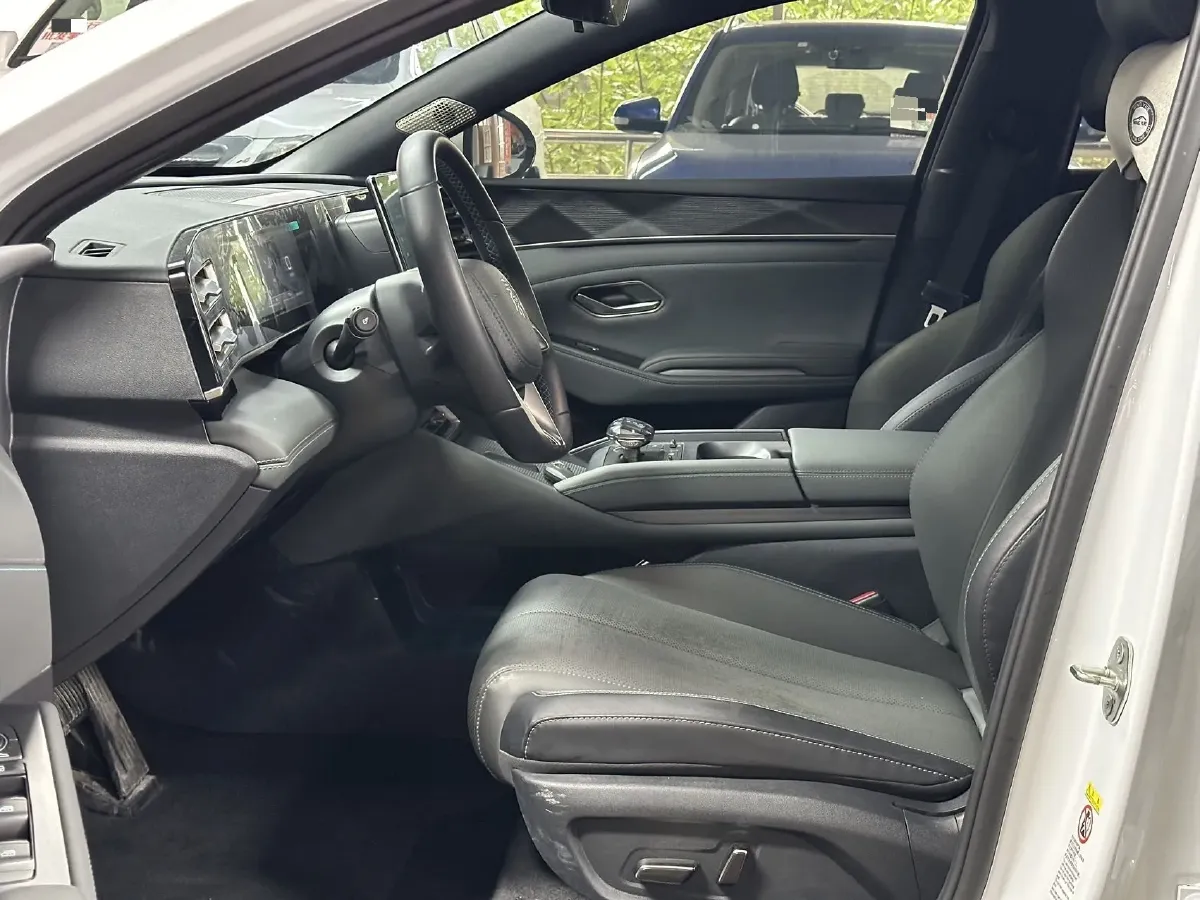 2024 BYD QinL 1.5L 101HP L4 E-CVT PHEV 15.87KWH,autocango,china used car exporter,china ev exporter,chinese used car exporter,chinese used ev exporter
